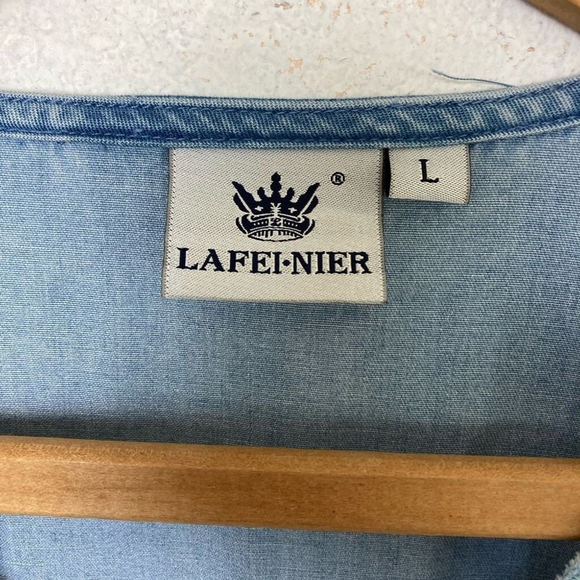 Lafei-Nier Western Denim Chambray Embroidered Top Women’s L Rhinestone Blouse - Picture 8 of 9